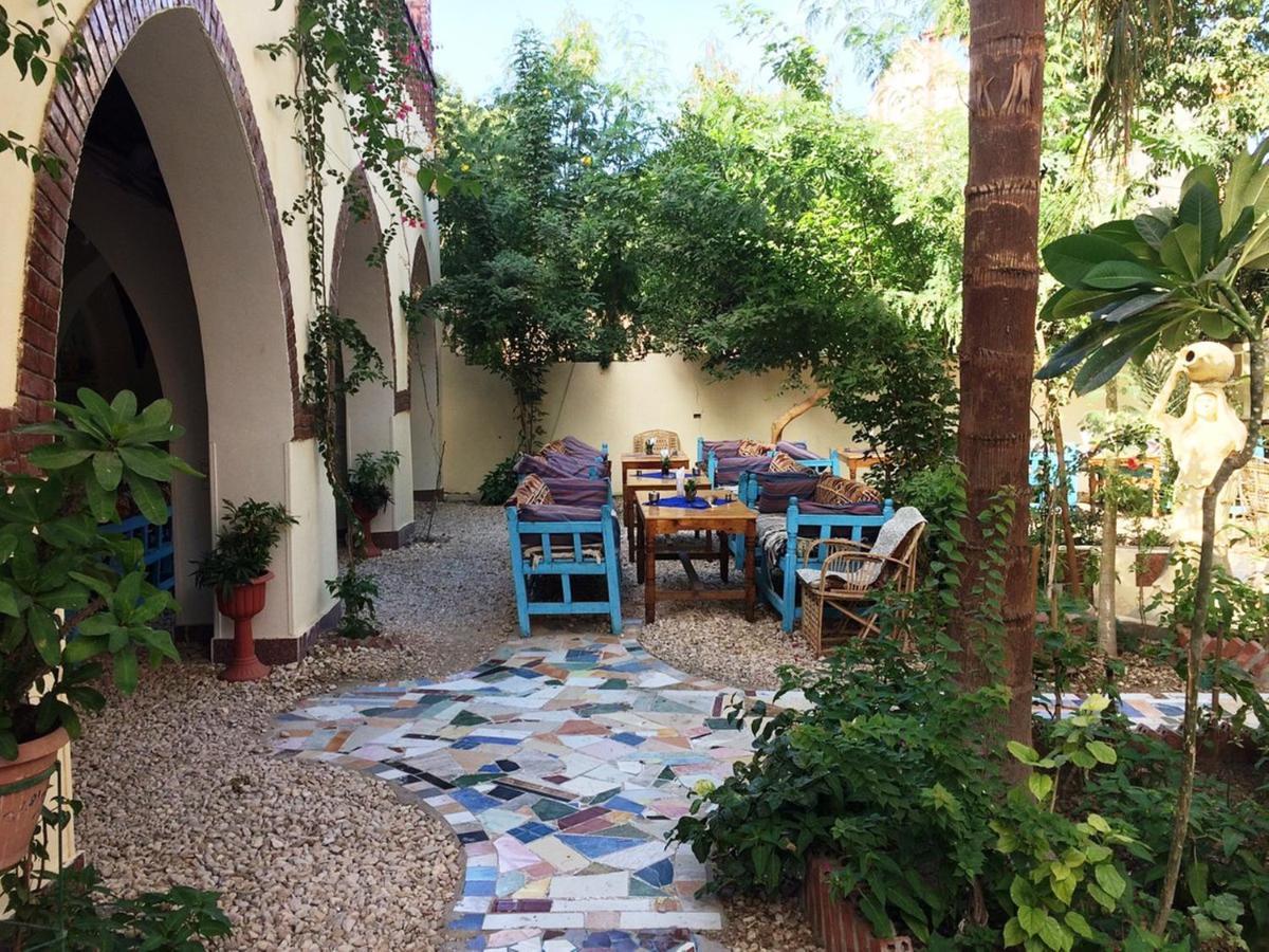 El Fayrouz Hotel Луксор Екстериор снимка