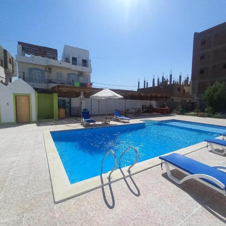 El Fayrouz Hotel Луксор Екстериор снимка