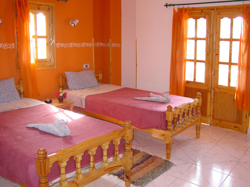 El Fayrouz Hotel Луксор Стая снимка