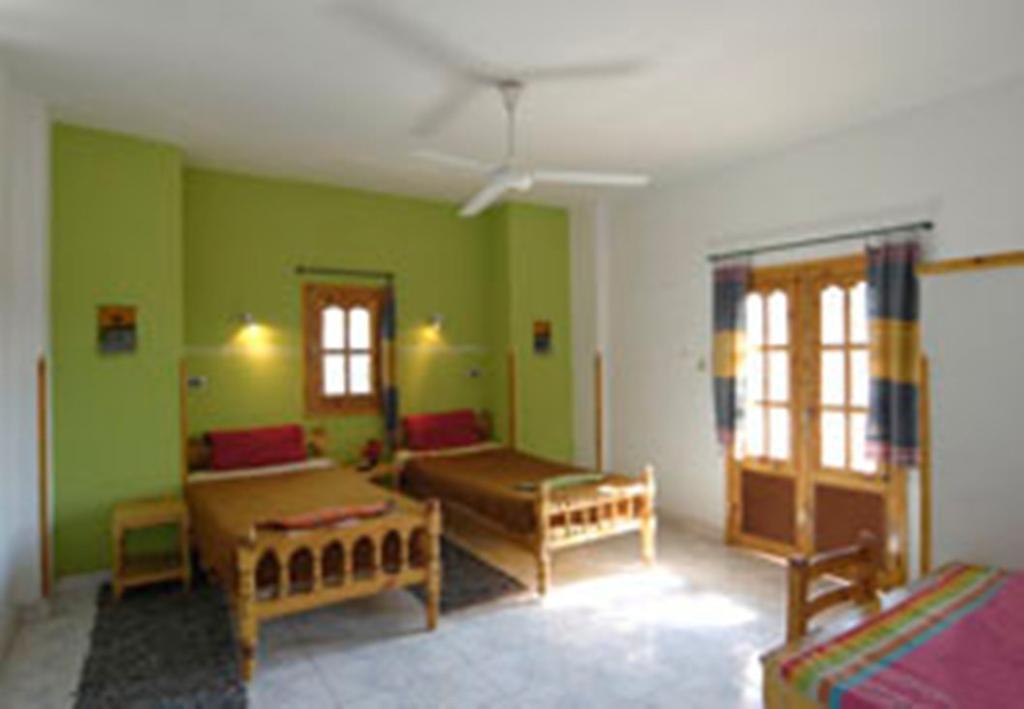 El Fayrouz Hotel Луксор Стая снимка