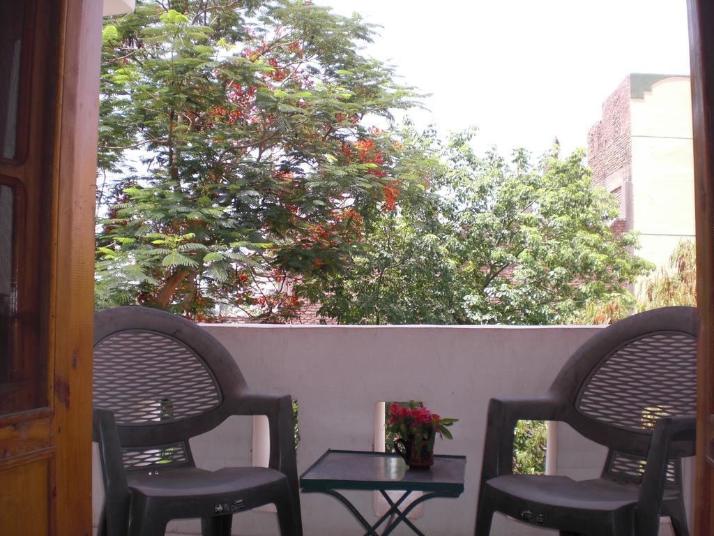 El Fayrouz Hotel Луксор Стая снимка