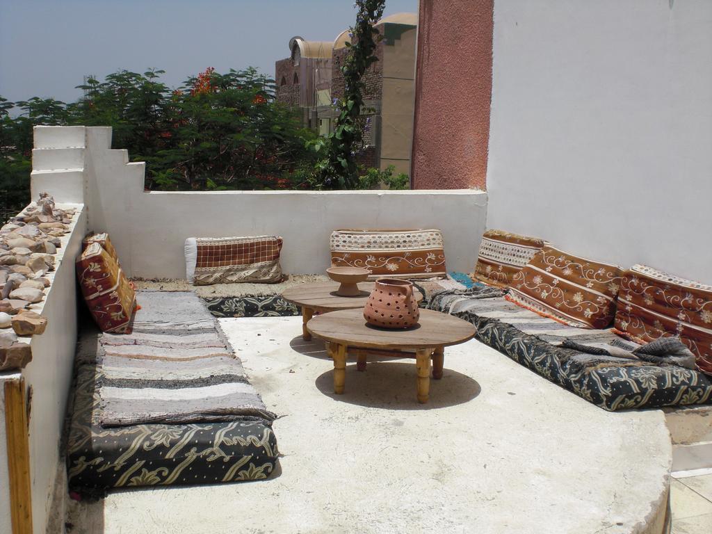 El Fayrouz Hotel Луксор Екстериор снимка